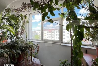 Apartament cu 3 camere semidecomandat în Central - 3