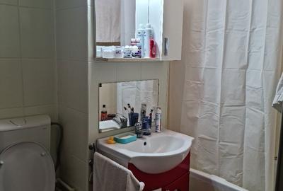 Apartament cu 3 camere decomandat în Central - 2