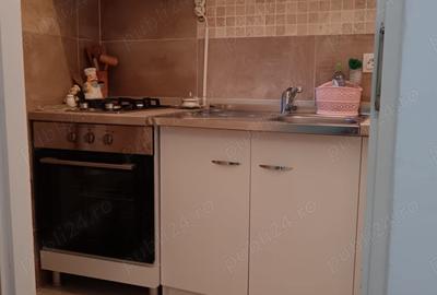 Casă cu 3 camere în Central - 10