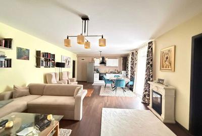 Apartament cu 3 camere decomandat în Florești