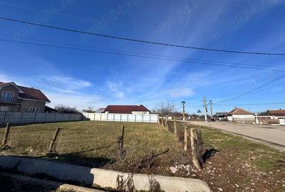 Teren de 540 mp, în Mădăras