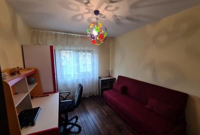 Apartament 3 camere de închiriat – Tomis Nord, zona Cireșica / Piață 500 euro - 14
