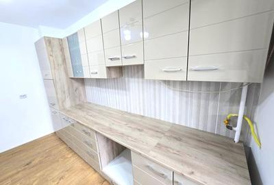 Apartament cu 3 camere in Dacia renovat complet - 4