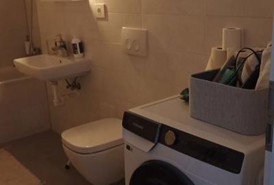 Apartament cu 2 camere decomandat în Tractorul - 8