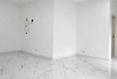 Spațiu comercial, de 40 mp, în Universității - 7