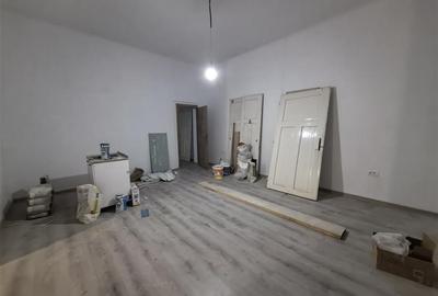 Apartament cu 2 camere semidecomandat în Iosefin - 16