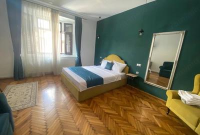 Casă cu 5 camere cu Teren 100 Mp în Central