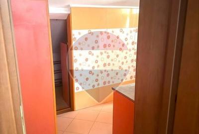 Casă cu 5 camere cu Teren 170 Mp în Cotroceni