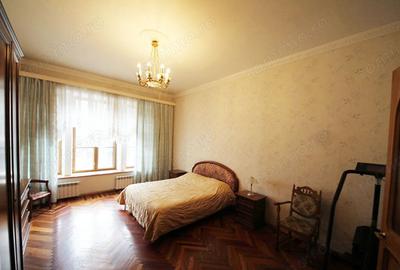 Apartament cu 3 camere decomandat în Rulmentul - 8