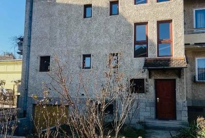 Duplex cu 5 camere cu Canalizare în Brașovul Vechi - 2