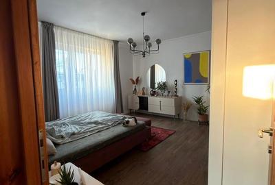 Casă cu 3 camere cu Teren 187 Mp în 14 Mai - 11