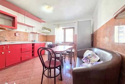 Apartament cu 3 camere decomandat în Centrul Civic - 11