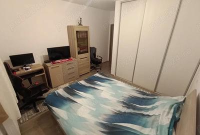 Apartament cu 3 camere decomandat în Florești - 1