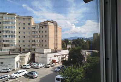 COLOSSEUM: Apartament 2 camere Faget mag Unirea - 17