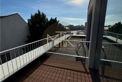 Casă individuală cu 6 camere cu Canalizare în Ultracentral - 7