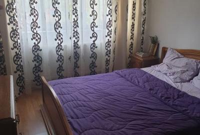 Garsonieră decomandată în Steaua
