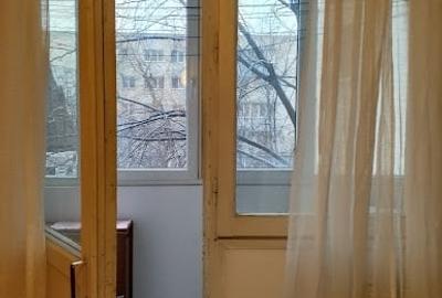 Apartament cu 3 camere semidecomandat, mobilat în Titan - 14