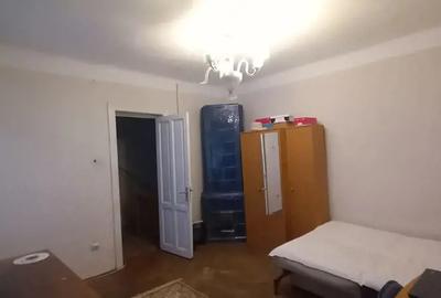 Casă cu 3 camere în Parcul Carol - 3