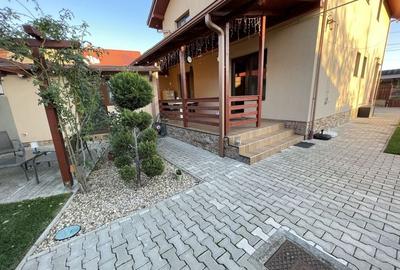 Casa moderna, frumos amenajata in zona Bogdanestilor - 30