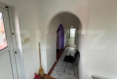 Apartament cu 3 camere decomandat în Central - 1