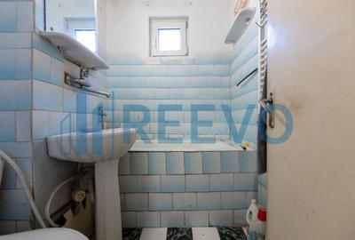 Apartament cu 3 camere semidecomandat, mobilat în Narcisa - 23
