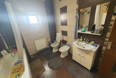 Casă  tomești deal  persoană fizică - 1