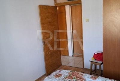 Apartament 3 camere, decomandat- Str Liniei, Gorjului - 2