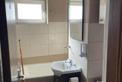 Apartament cu 2 camere semidecomandat în Rovine - 8