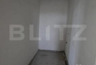 Casă cu 4 camere cu Canalizare în Unirea - 6