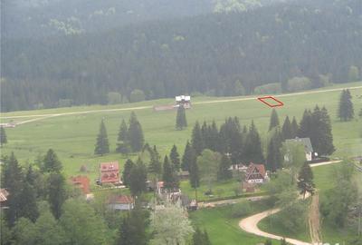 Teren de 1166 mp, în Predeal - 1