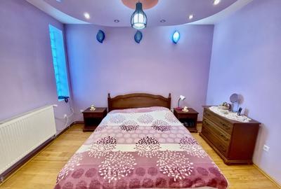 Urgent/Vânzare Casa/Vila, 4+ camere, teren 346 mp,  Targoviste, zona Micro 4 - 22