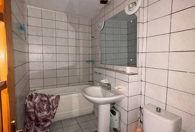 Apartament cu 4 camere în Central - 2
