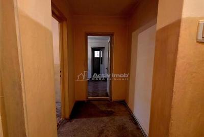 3 camere, 48 mp, etaj 2 din 4, zona Crang, Aleea Tineretului - 8