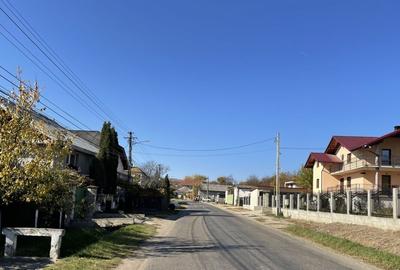 Teren intravilan in suprafata totala 1.328 mp, situat in com. Cleja - 1