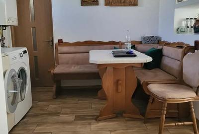 Casă cu 4 camere cu Teren 700 Mp în Central - 8