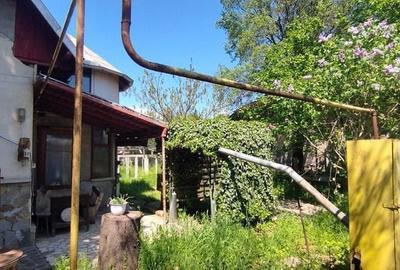 Casă cu 4 camere cu Teren 174 Mp în Central - 4