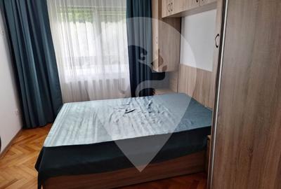 Apartament 3 camere  Tractorul / 13 decembrie / Faget - loc de parcare - 4