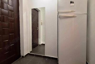 Garsonieră decomandată în Central - 7