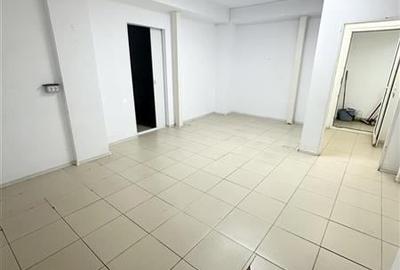 Spatiu comercial foarte spatios, ideal pentru clinici medicale, zona Brotacei - 4