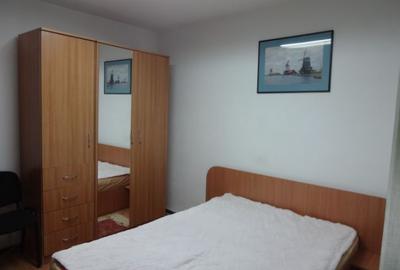 Inchiriez 3 camere Panduri langa metrou stradal