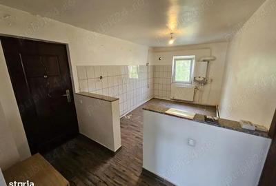 Apartament cu 3 camere decomandat în Orizont - 3