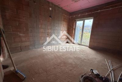 Casă individuală cu 3 camere cu Canalizare în Vale - 7