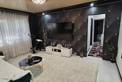 Apartament cu 3 camere de vanzare in zona Zimbru, renovat si mobilat - 8