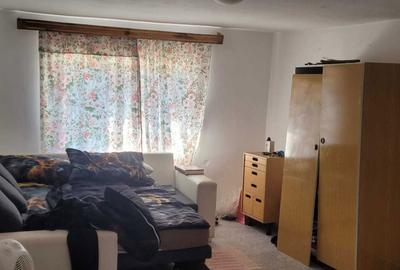 Casă cu 2 camere în Buteni - 1