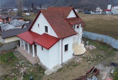 Vila deosebita Parter Mansarda de in Odobesti - 10