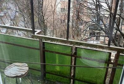 Apartament cu 2 camere decomandat în Micro 17 - 4