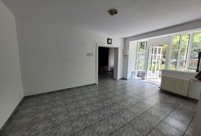 Apartament transformat in spatiu comercial,pret 119000 euro - 7