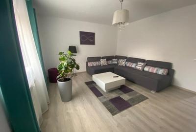 Apartament cu 3 camere decomandat, mobilat în 13 Septembrie - 7