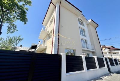 Casă individuală cu 9 camere în Chitila