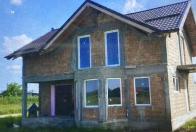 Casă individuală cu 4 camere cu Teren 589 Mp în Bod - 1